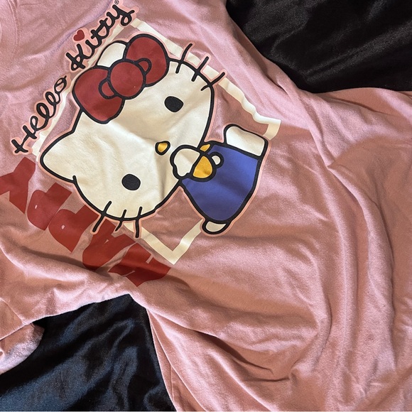 Hello Kitty Bundle! - Picture 5 of 5